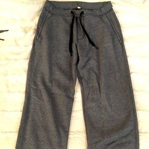 LULU LEMON SWEATPANTS/JOGGERS